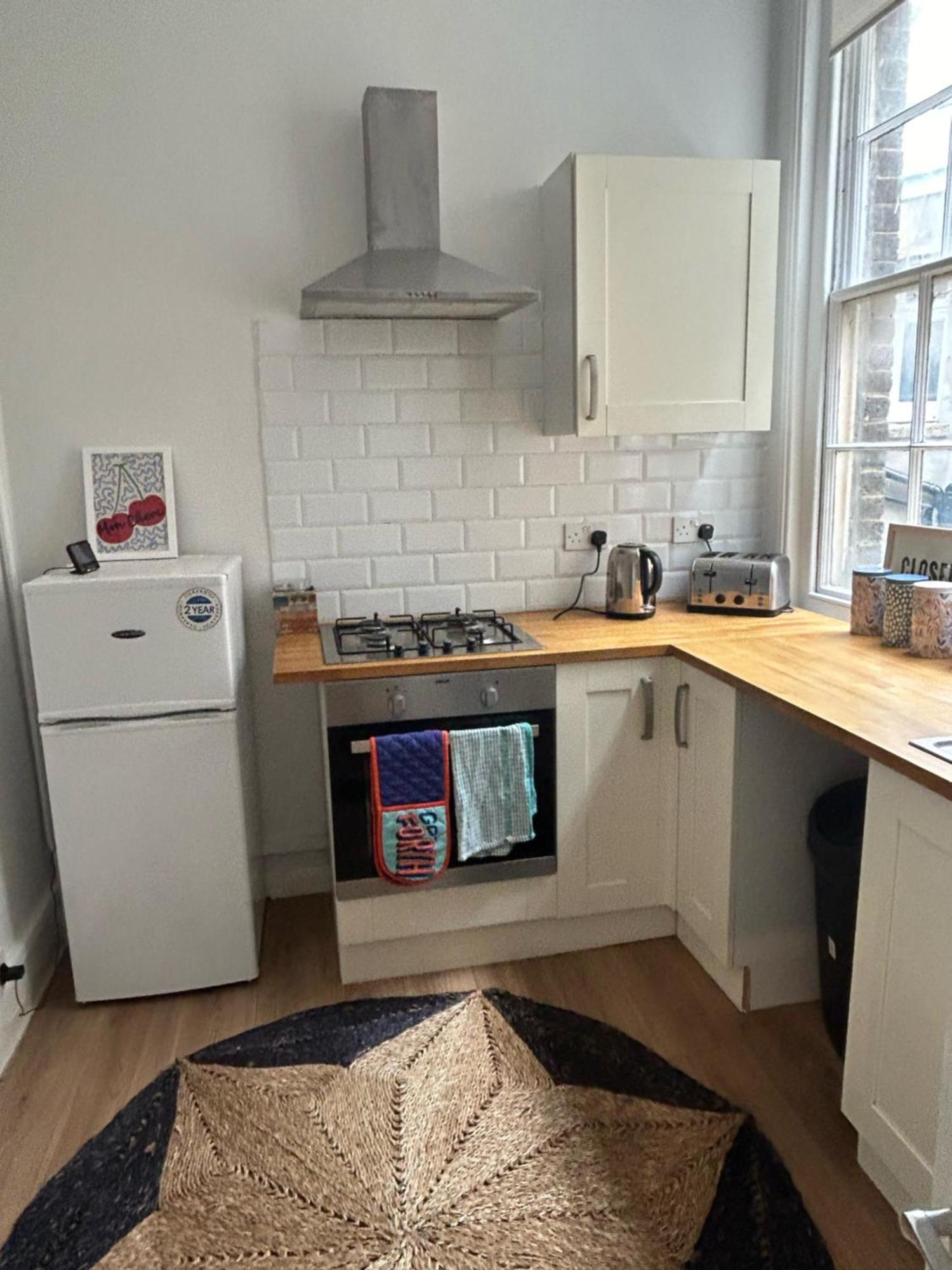 Bright Apartment In The Heart Of St Leonards เฮสติงส์ ภายนอก รูปภาพ